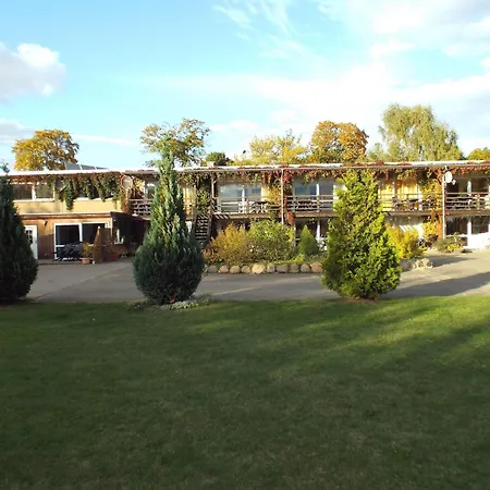 Mobile Im Mit Seezugang Apartment Dabel